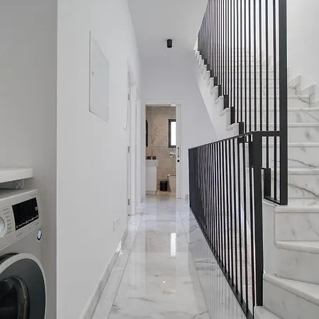 Harmony Residences 1 3 *